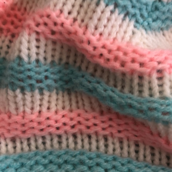 NWOT BABY KNIT HAT ear flaps and pom pom tie pink  white blue 0-3 months - Picture 2 of 12